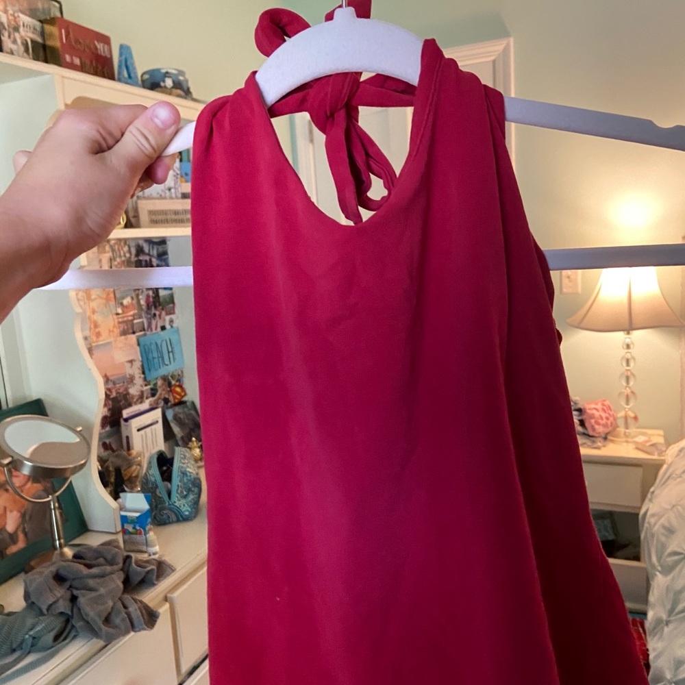 red vneck halter top❤️